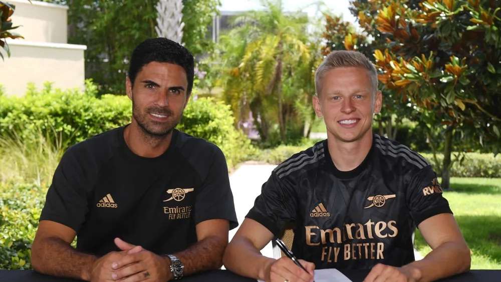 粤港澳帆船选手齐聚广州南沙逐浪帆船赛.