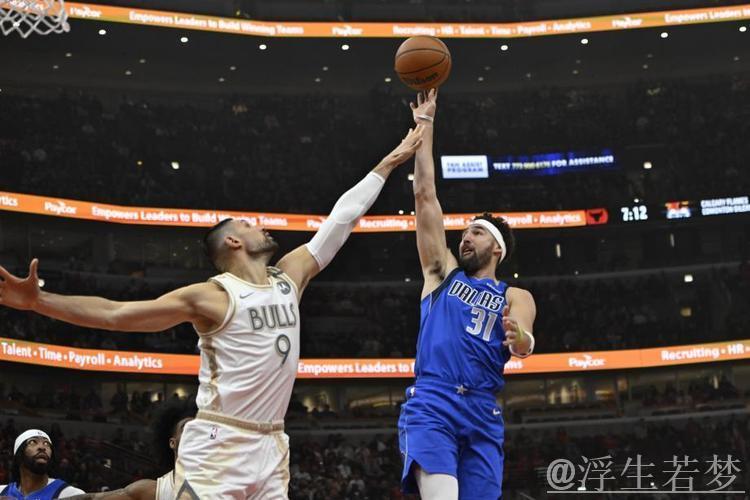 浓眉18+7 独行侠险胜公牛