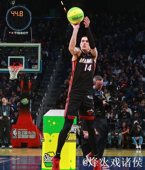 希罗34分热火力克骑士 黄蜂险胜步行者止8连败