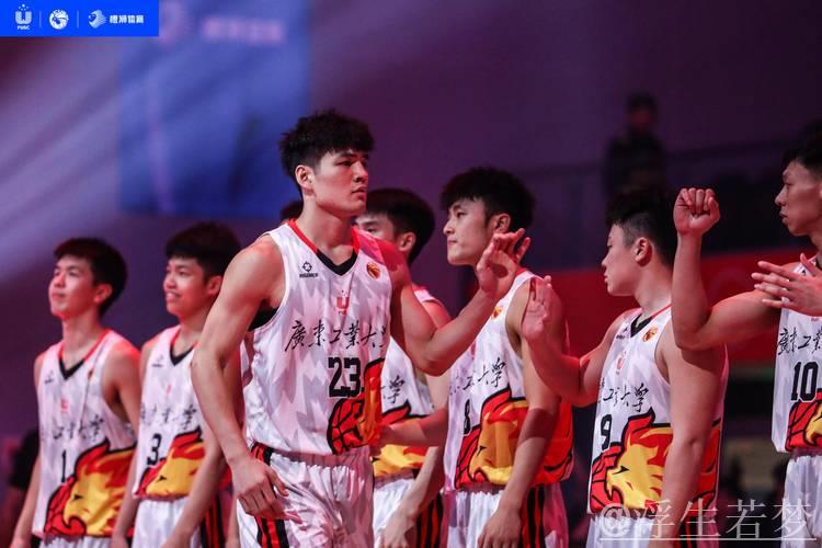 华侨大学男篮力克北体大男篮